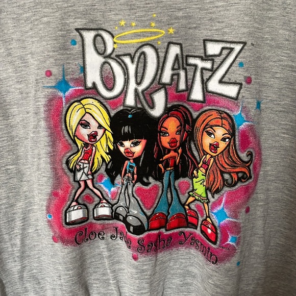 BRATZ Grey T-Shirt - Picture 2 of 5
